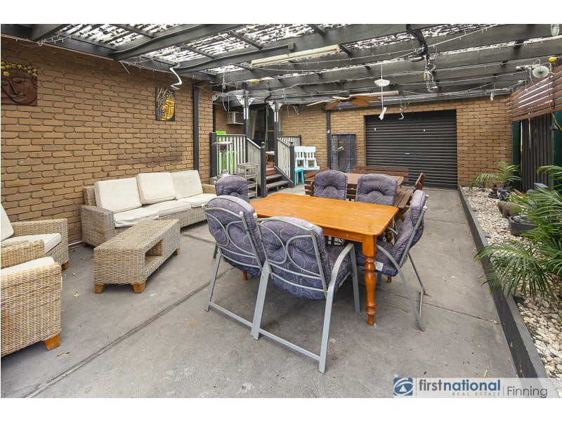 13 Farrer Close, Cranbourne VIC 3977