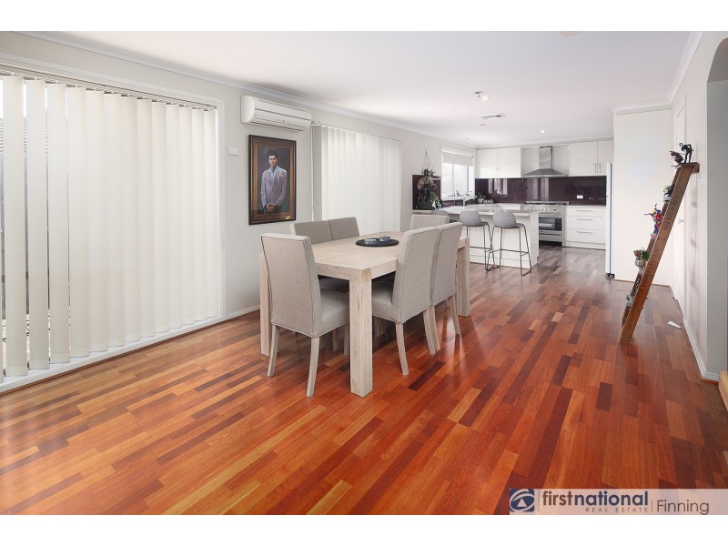 5 Bamboo Court, Cranbourne North VIC 3977