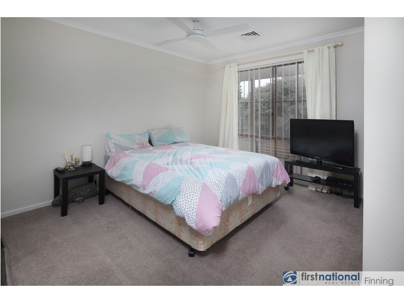 5 Bamboo Court, Cranbourne North VIC 3977