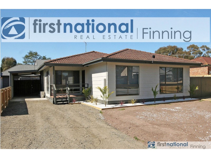16 Bakewell Street, Tooradin VIC 3980