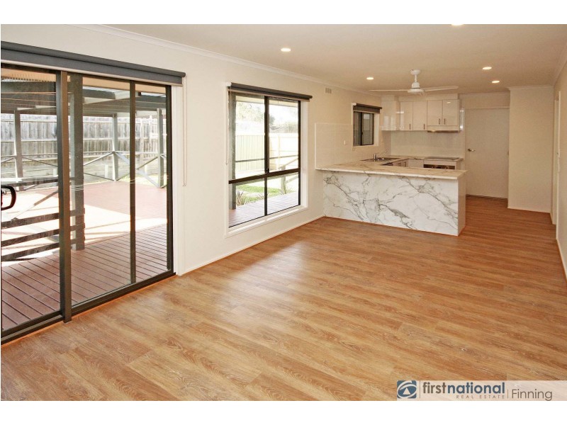 16 Bakewell Street, Tooradin VIC 3980