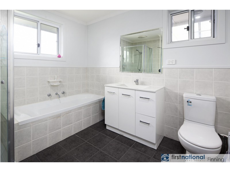 22 Jillian Street, Cranbourne VIC 3977