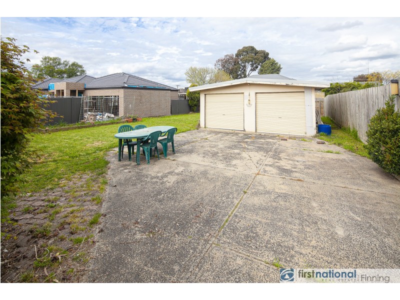 22 Jillian Street, Cranbourne VIC 3977
