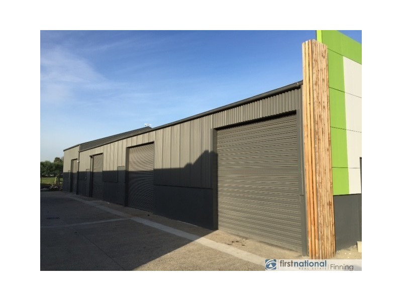 2/81 Miles Grove, Seaford VIC 3198