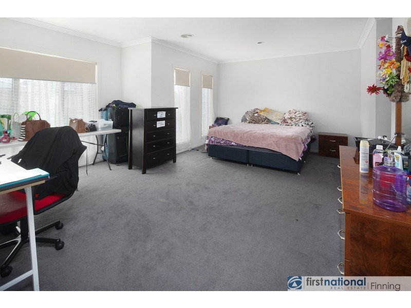14 Pepperbush Circuit, Cranbourne VIC 3977