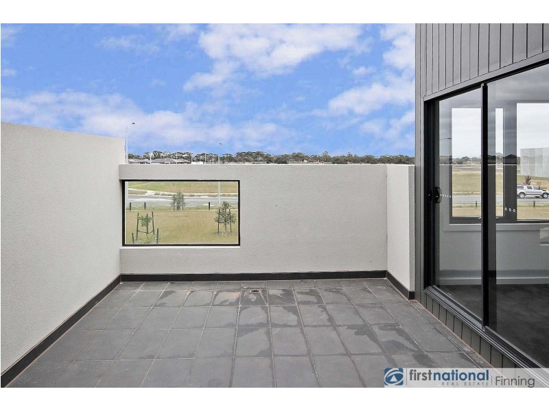 7 Push Pea Way, Cranbourne West VIC 3977