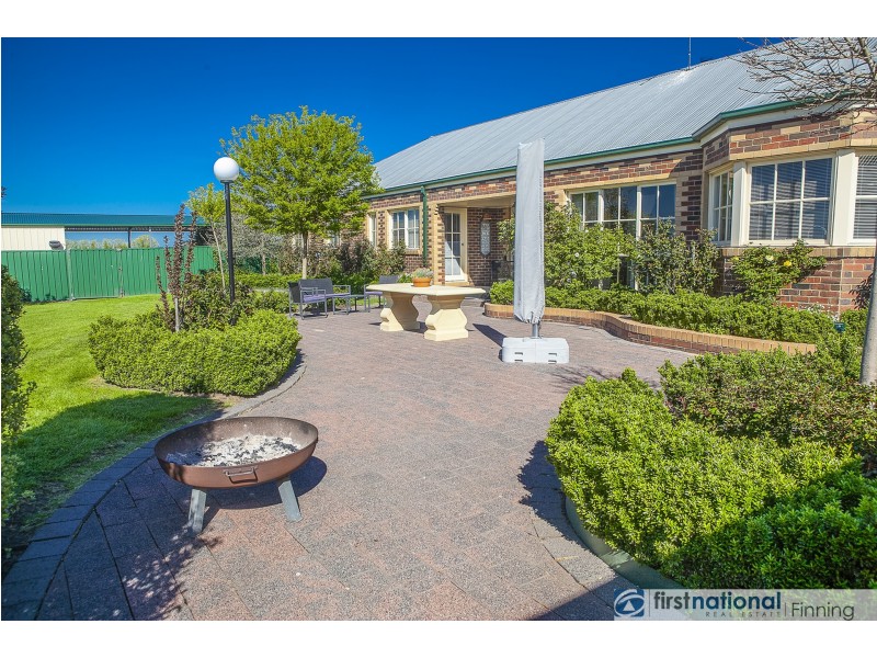 185 Settlement Road, Lang Lang VIC 3984