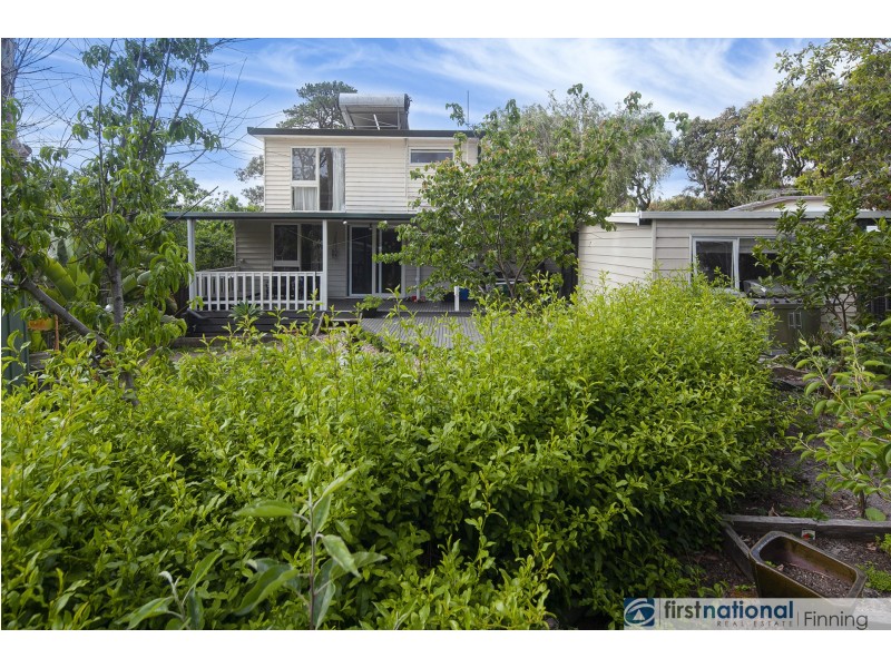 46 Glenalva Parade, Cannons Creek VIC 3977