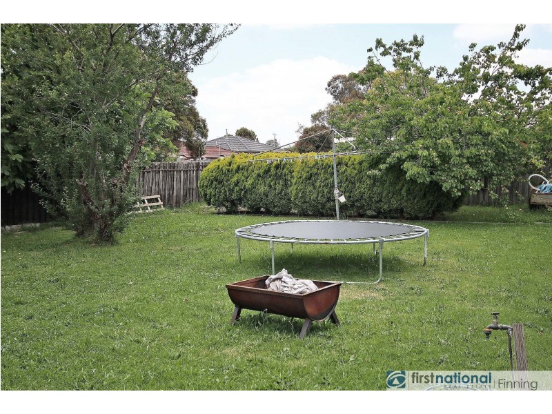 24 Lorna Street, Cranbourne VIC 3977