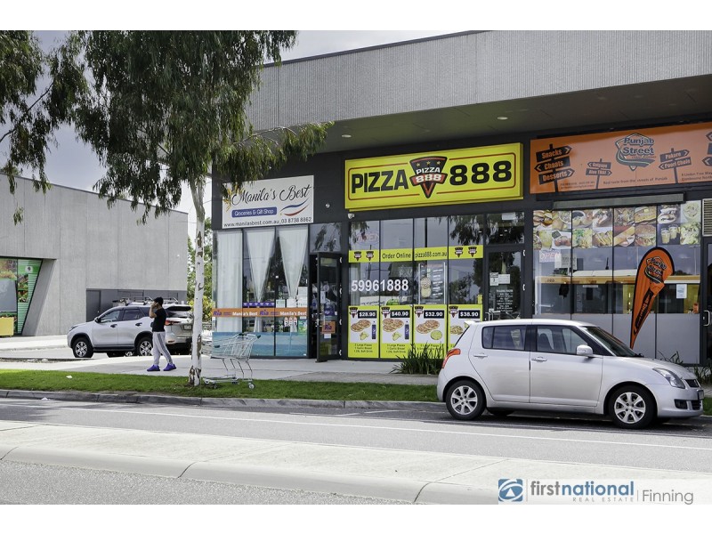 7 Linden Tree Way, Cranbourne VIC 3977