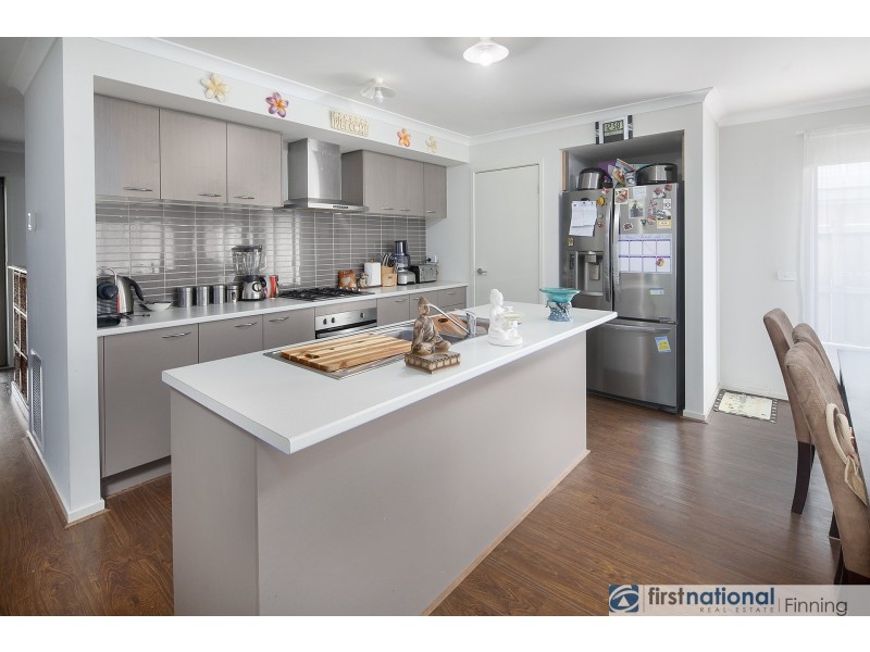 21 Cavendish Avenue, Clyde VIC 3978