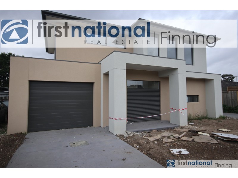 1/63 Circle Drive, Cranbourne VIC 3977