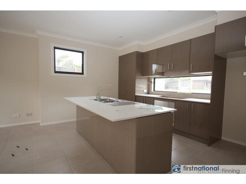 1/63 Circle Drive, Cranbourne VIC 3977