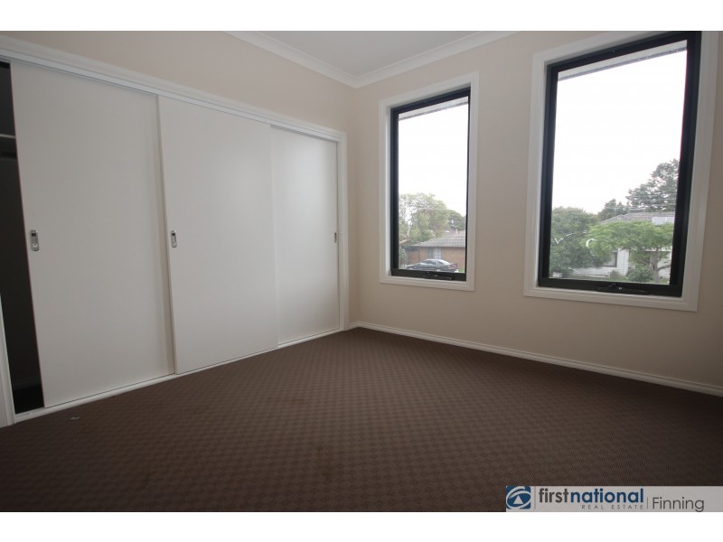 1/63 Circle Drive, Cranbourne VIC 3977