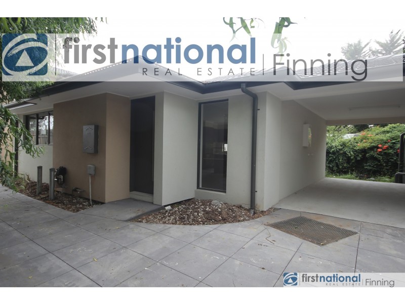 2/63 Circle Drive, Cranbourne VIC 3977