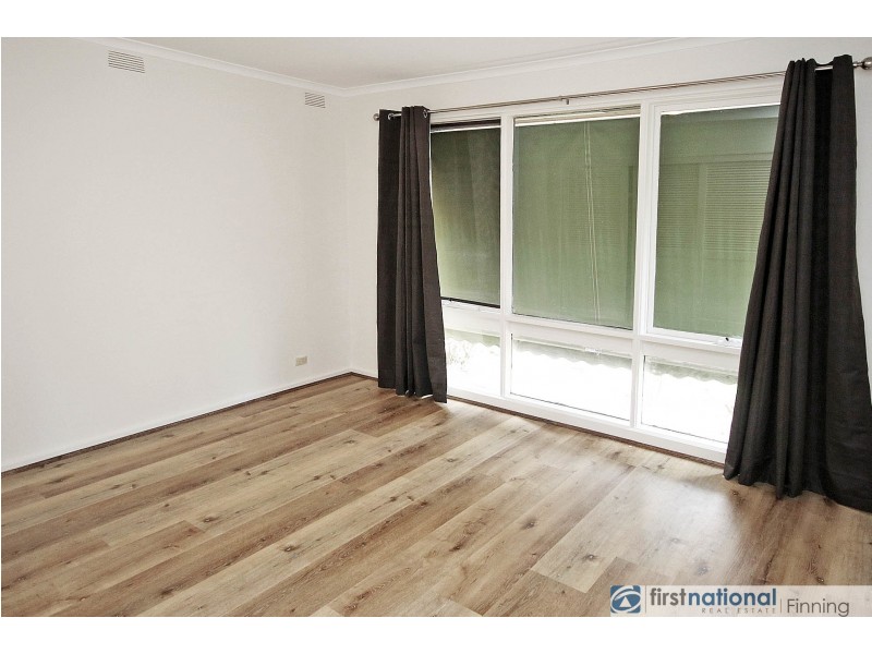 24 Clarendon Street, Cranbourne VIC 3977