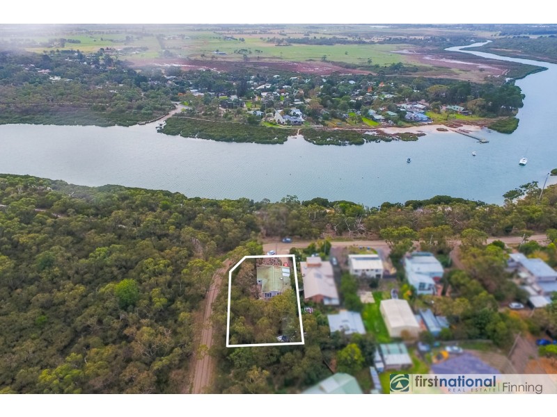 2 Edgewater Terrace, Warneet VIC 3980