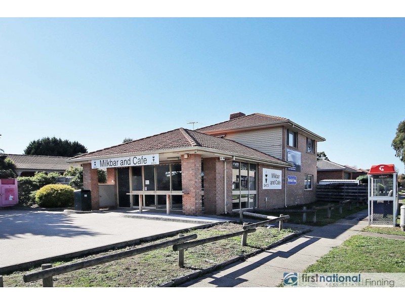 2 Lawless Drive, Cranbourne North VIC 3977