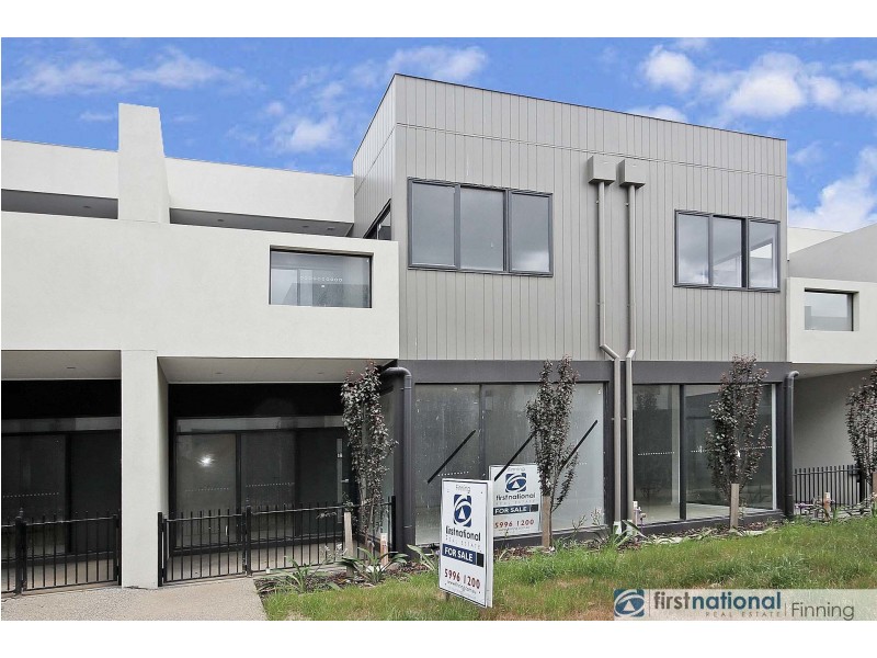 10 Push Pea Way, Cranbourne West VIC 3977