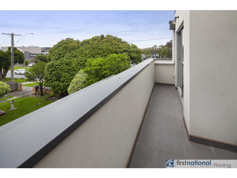 1/15 Lamb Street, Cranbourne VIC 3977