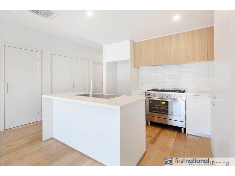 79 Hayton Park Boulevard, Cranbourne West VIC 3977