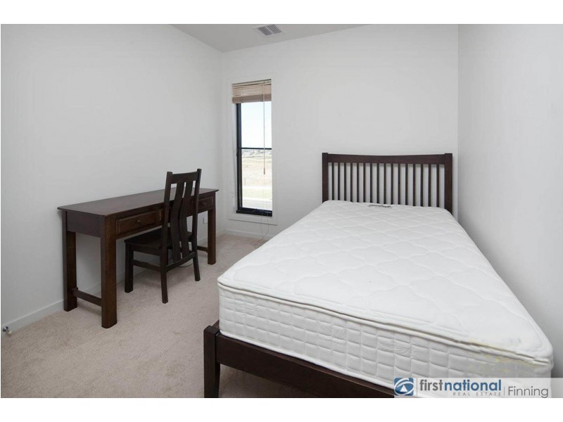 79 Hayton Park Boulevard, Cranbourne West VIC 3977