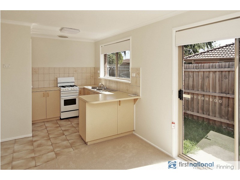 1/11 Hazlitt Court, Cranbourne VIC 3977