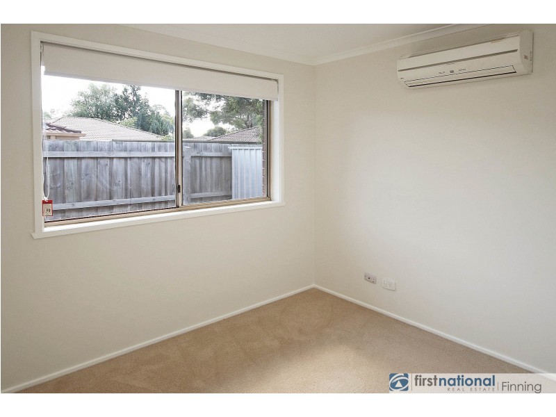 1/11 Hazlitt Court, Cranbourne VIC 3977