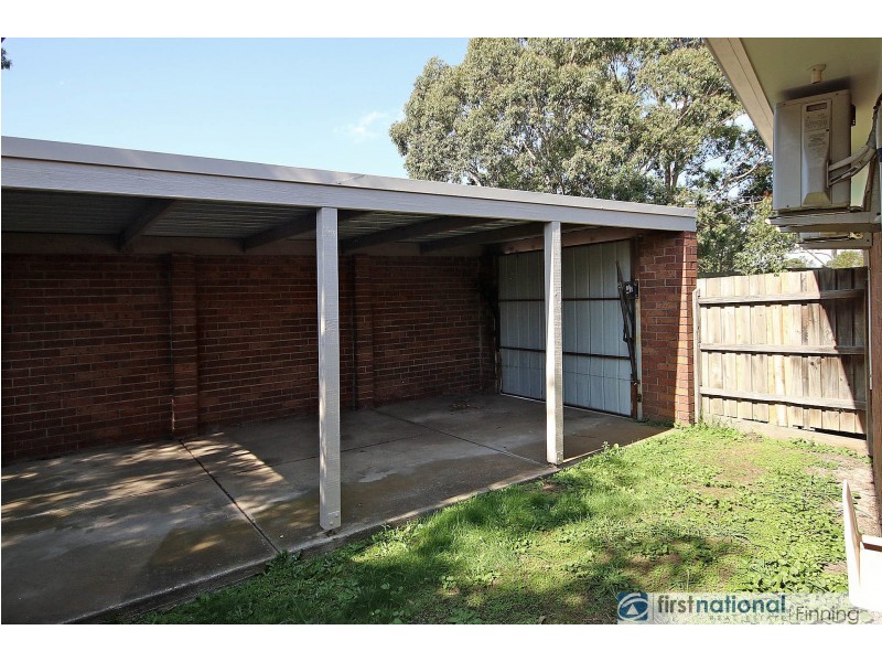 1/11 Hazlitt Court, Cranbourne VIC 3977