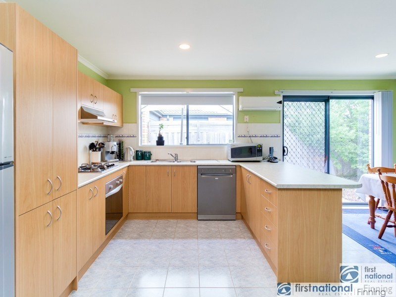 1A Dunlavin Way, Cranbourne East VIC 3977