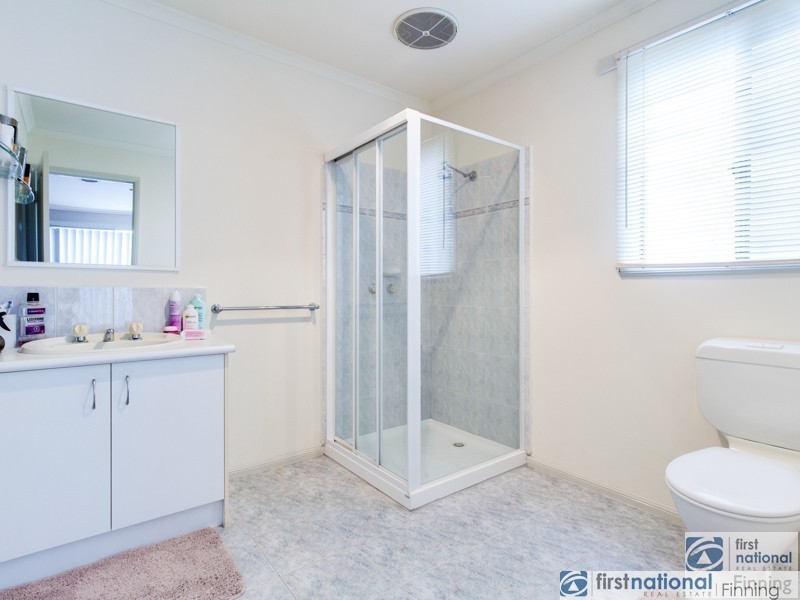 1A Dunlavin Way, Cranbourne East VIC 3977
