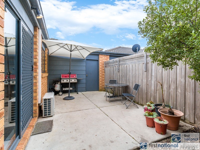 1A Dunlavin Way, Cranbourne East VIC 3977