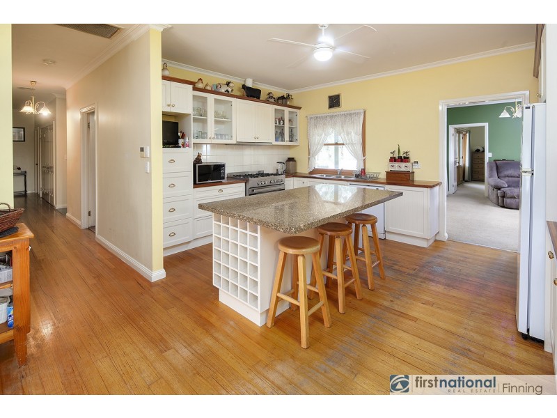 40 Soldiers Road, Pakenham South VIC 3810