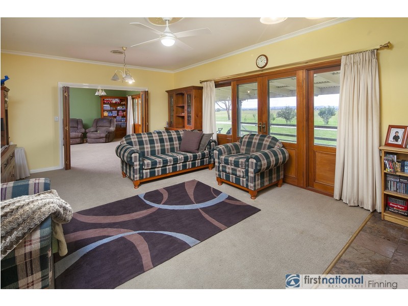 40 Soldiers Road, Pakenham South VIC 3810