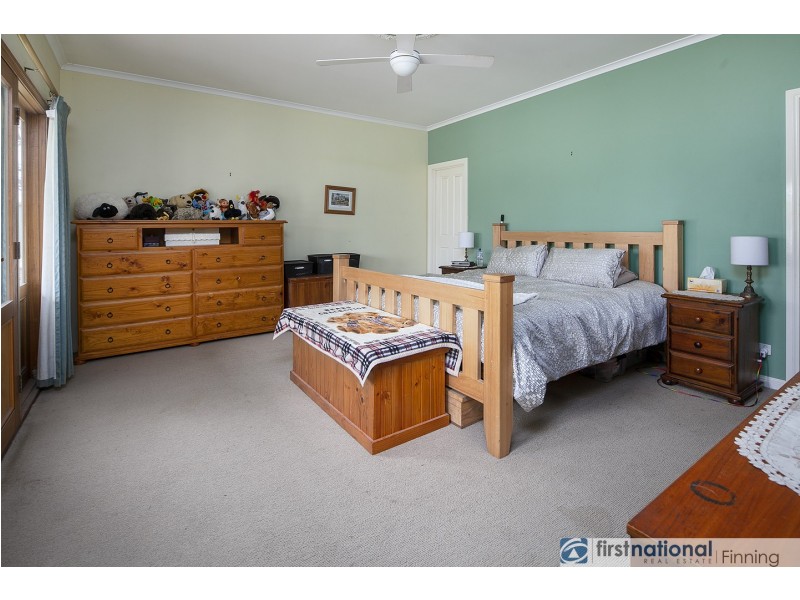 40 Soldiers Road, Pakenham South VIC 3810