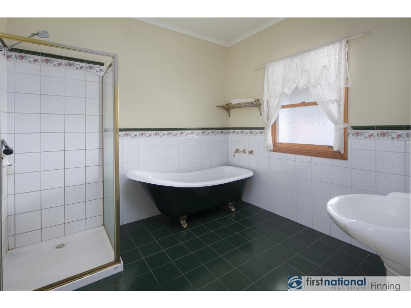 40 Soldiers Road, Pakenham South VIC 3810