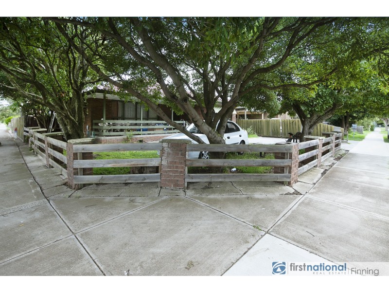 12 Roma Avenue, Cranbourne VIC 3977