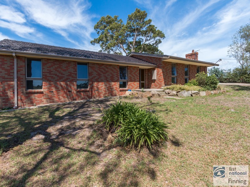 590 Cranburne Frankston Road, Cranbourne South VIC 3977