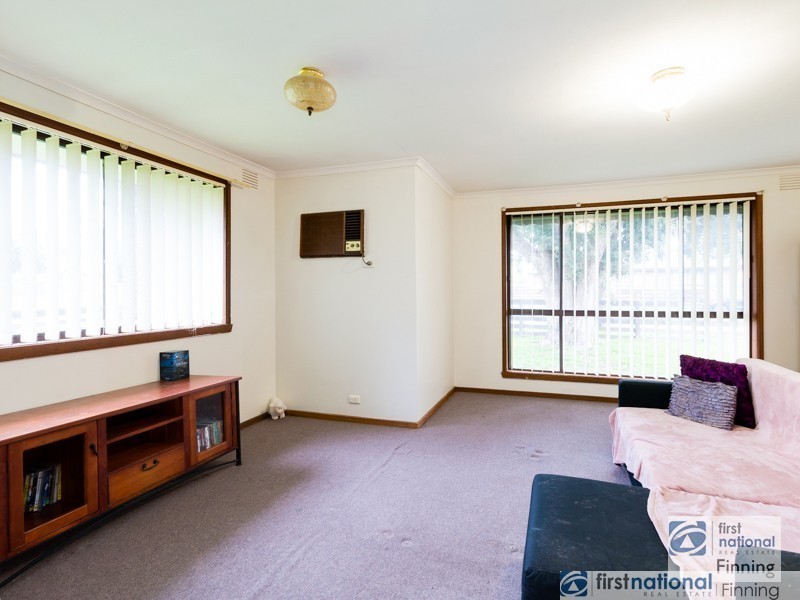 1/12 Russell Street, Cranbourne VIC 3977