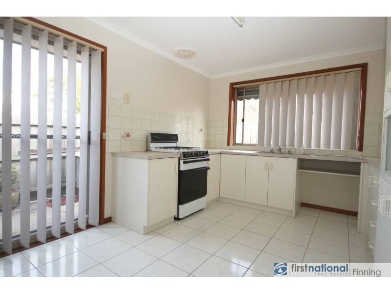 1/31 Hotham Street, Cranbourne VIC 3977