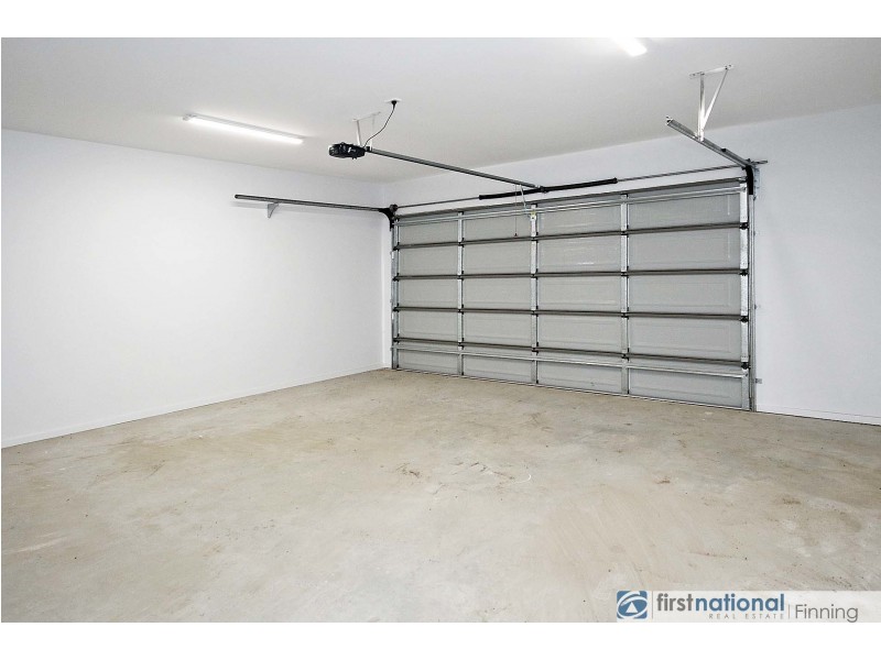 8 Push-Pea Way, Cranbourne West VIC 3977