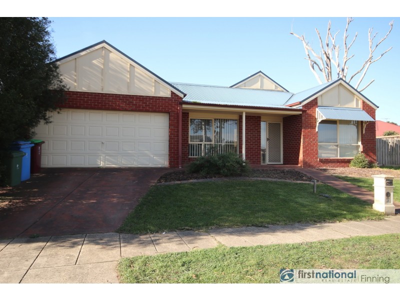 14 Franklin Parade, Lynbrook VIC 3975