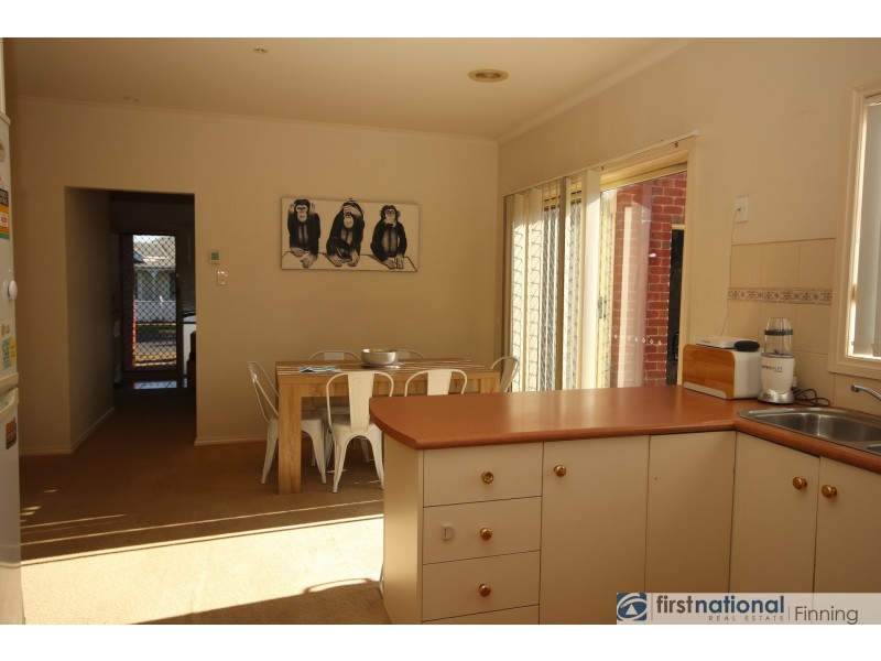 14 Franklin Parade, Lynbrook VIC 3975