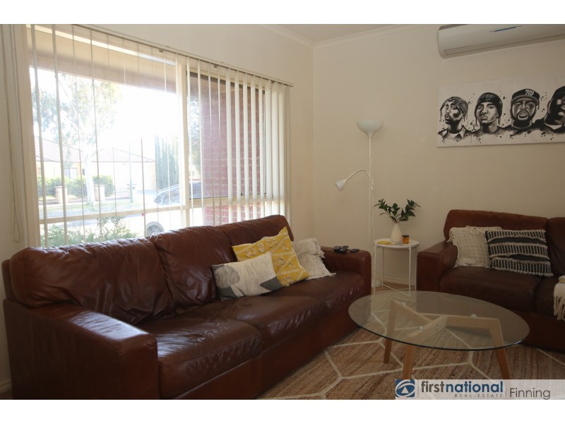 14 Franklin Parade, Lynbrook VIC 3975