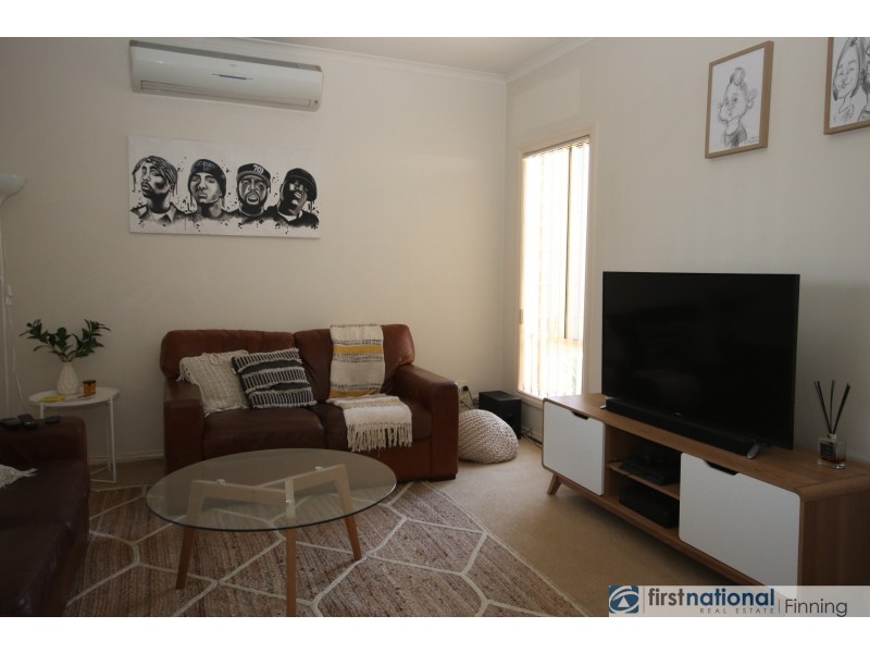 14 Franklin Parade, Lynbrook VIC 3975