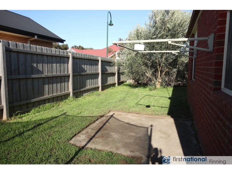 14 Franklin Parade, Lynbrook VIC 3975