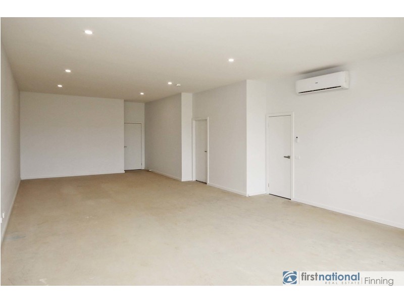 21 Push-Pea Way, Cranbourne West VIC 3977