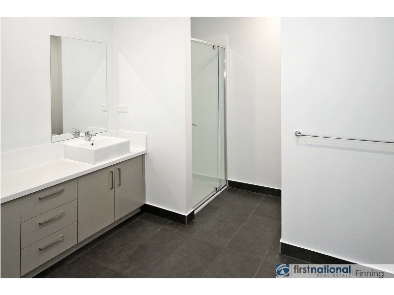 21 Push-Pea Way, Cranbourne West VIC 3977