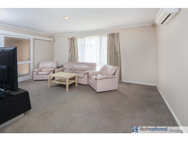 14 Hindmarsh Court, Cranbourne North VIC 3977