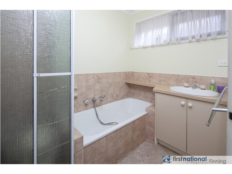 14 Hindmarsh Court, Cranbourne North VIC 3977